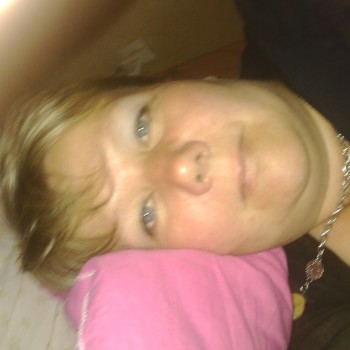 Profil de Emillienne, 36 ans, Plans cul à Bouillon (Luxembourg)